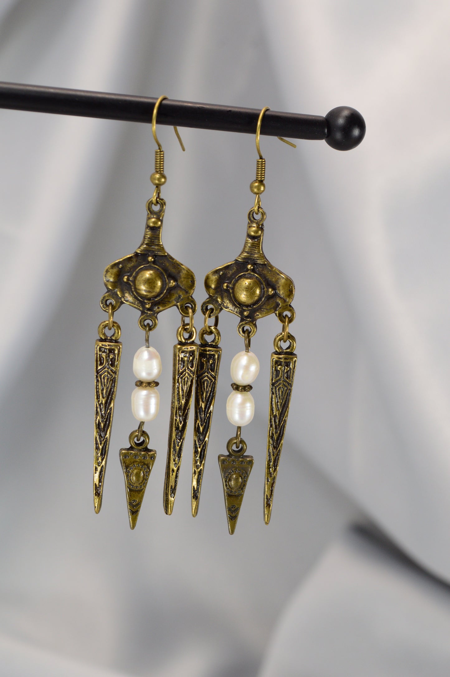 Boho Tribal Pearl Spike Earrings – Bronze – 8 cm / 3.1"