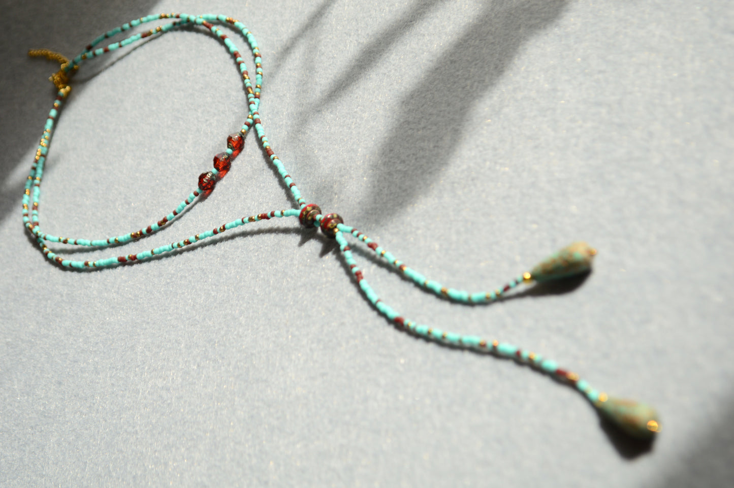 Turquoise Beaded Lariat Necklace with Glass Beads – Adjustable Boho Y Necklace