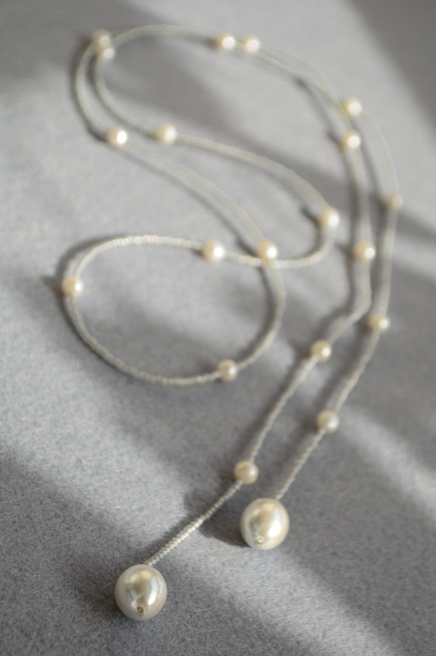 White Pearl Lariat Necklace – Adjustable Seed Bead Y Necklace