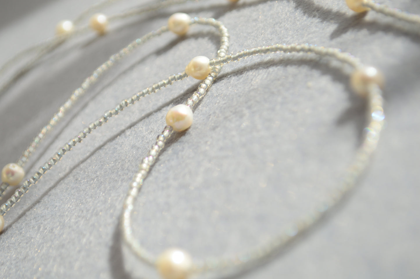 White Pearl Lariat Necklace – Adjustable Seed Bead Y Necklace