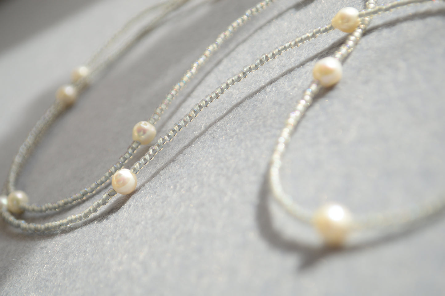 White Pearl Lariat Necklace – Adjustable Seed Bead Y Necklace