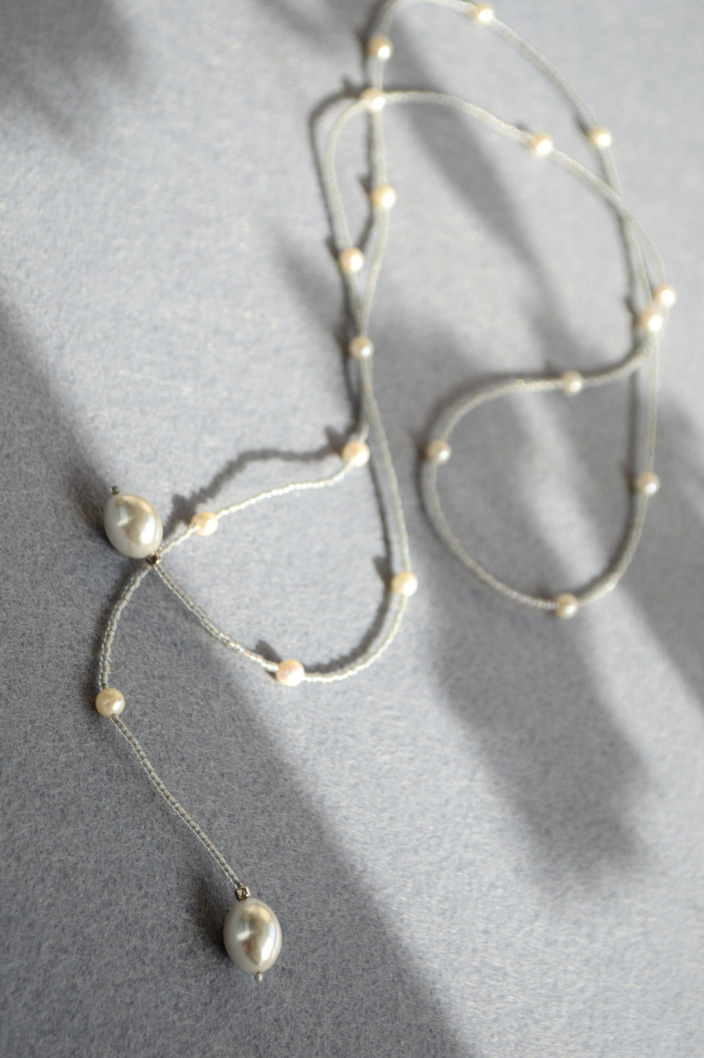 White Pearl Lariat Necklace – Adjustable Seed Bead Y Necklace