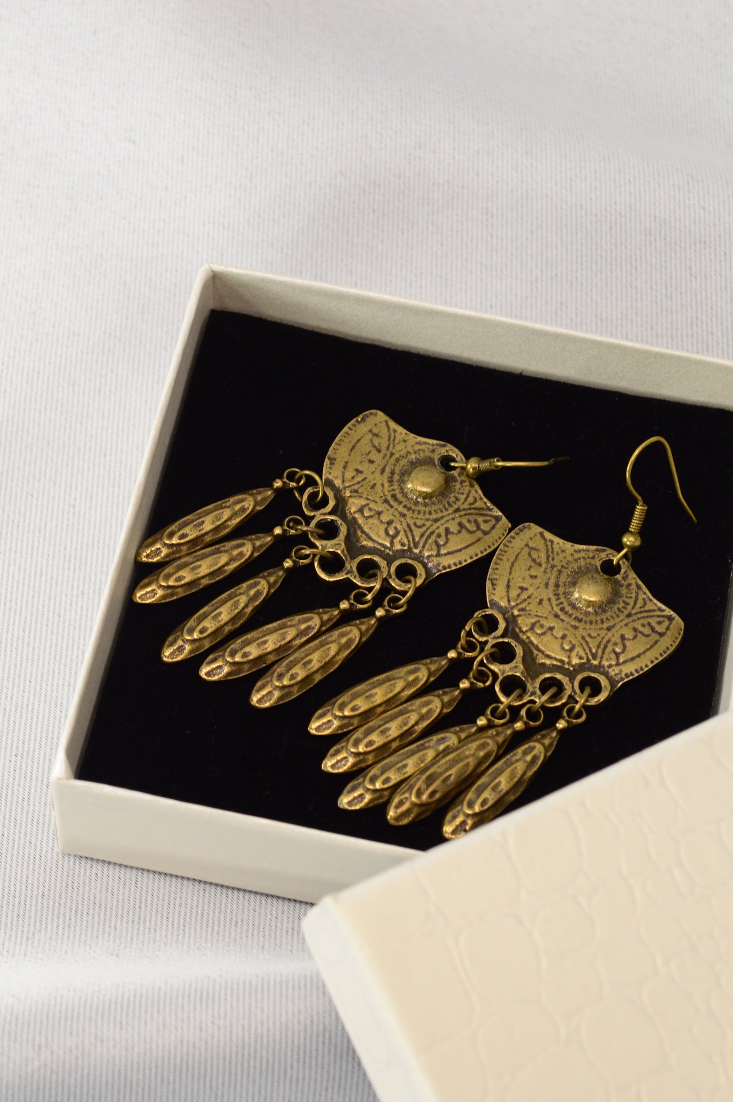 Boho Vintage Bronze Dangle Earrings – 7.2 cm / 2.8"