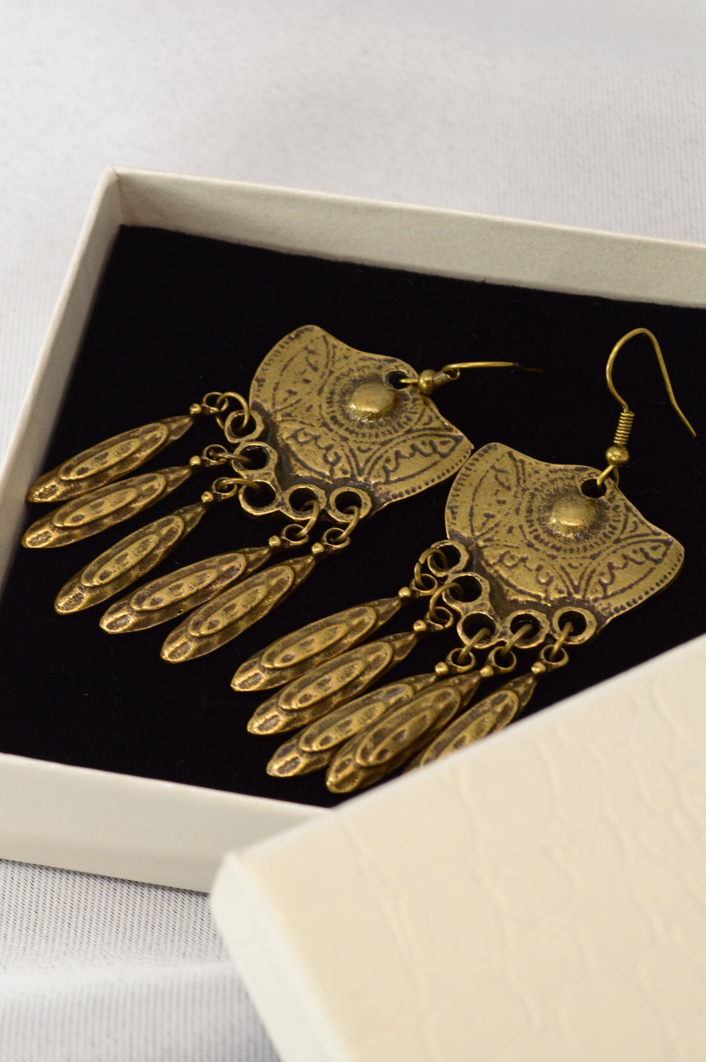 Boho Vintage Bronze Dangle Earrings – 7.2 cm / 2.8"