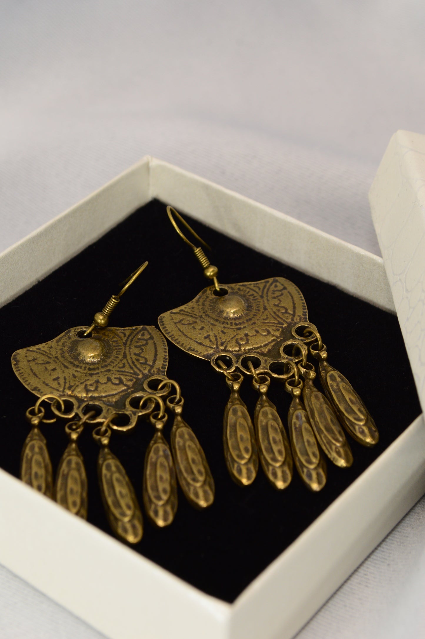 Boho Vintage Bronze Dangle Earrings – 7.2 cm / 2.8"