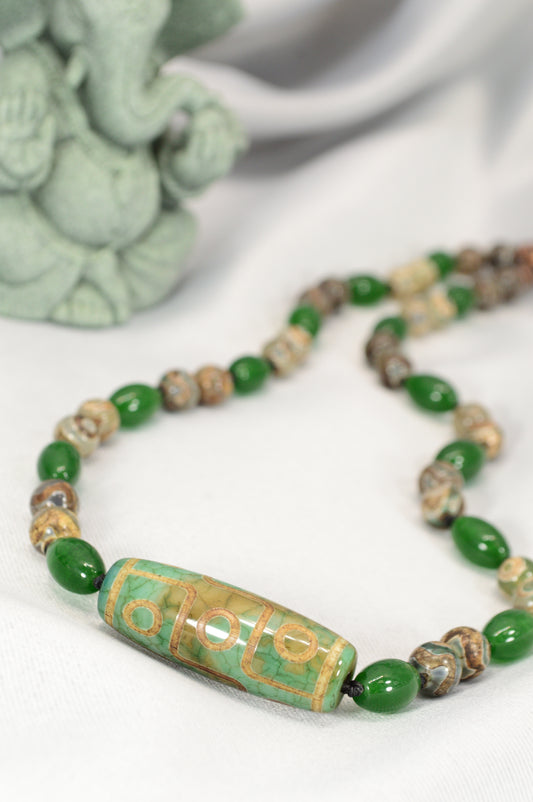Green Tibetan Dzi Bead Necklace – Boho Protection Amulet Jewelry / Spiritual Gift for Him & Her