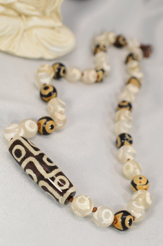 Black & Ivory Tibetan Dzi Bead Necklace – Boho Spiritual Amulet / Unisex Protection Jewelry