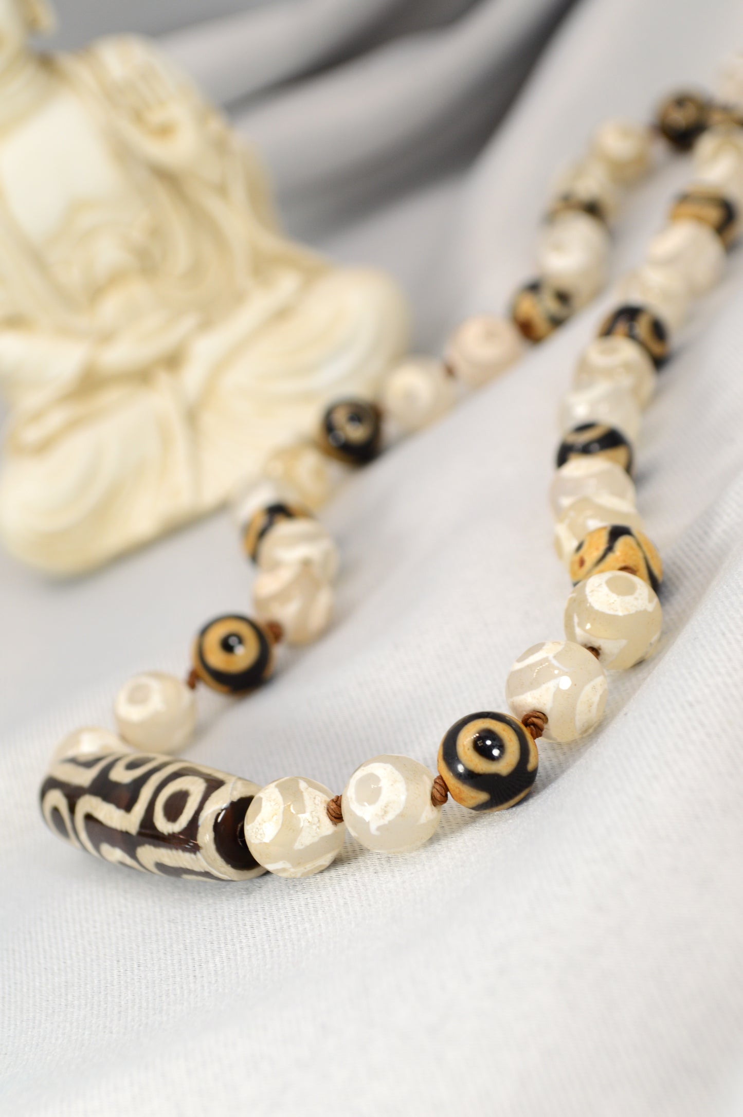 Black & Ivory Tibetan Dzi Bead Necklace – Boho Spiritual Amulet / Unisex Protection Jewelry