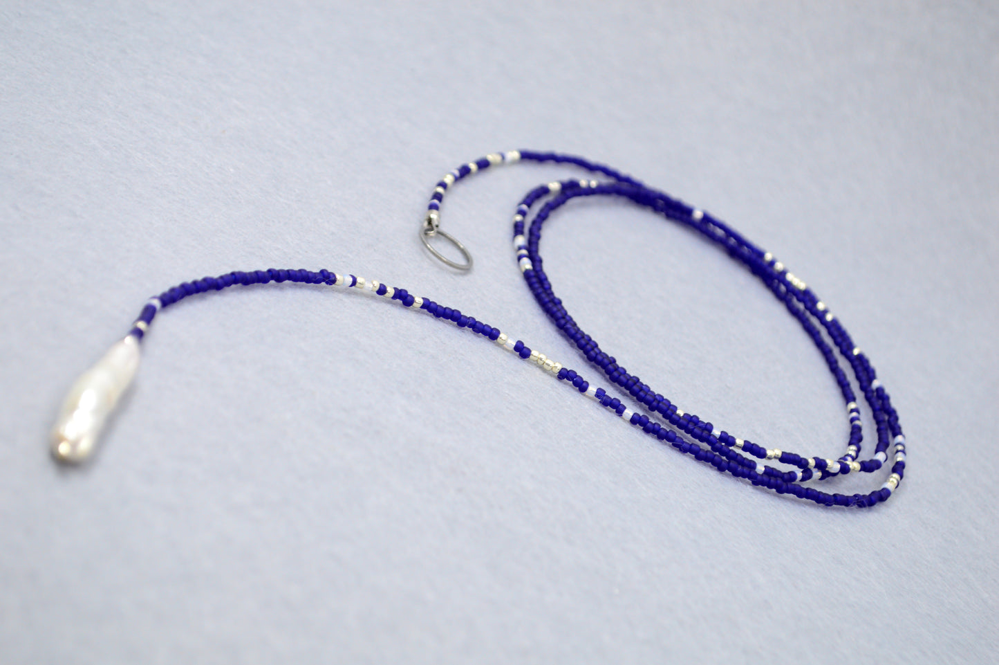 Blue & Red Beaded Pearl Lariat Necklace | Estibela
