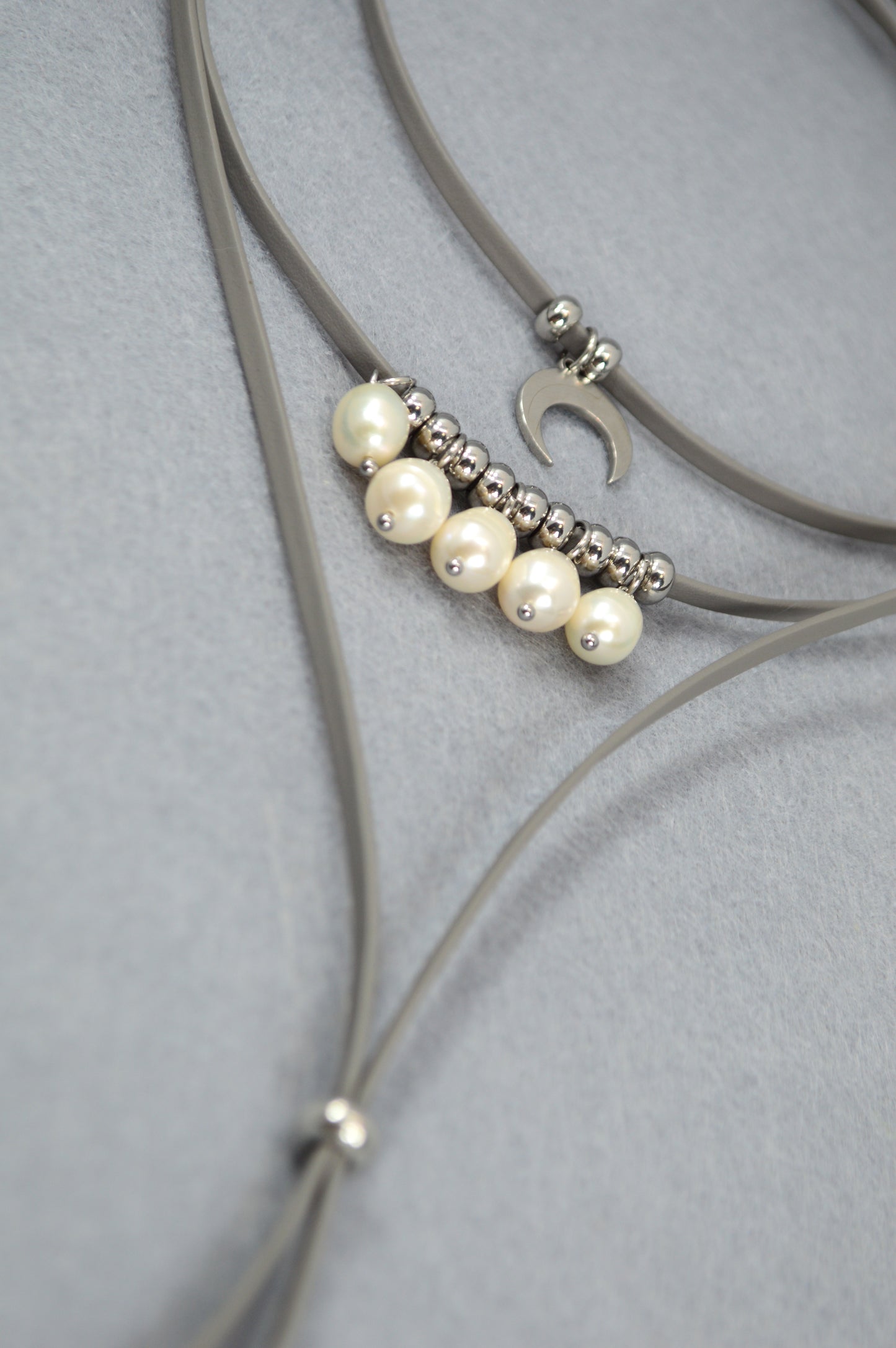 Pearl Grey Leather Moon Necklace with Freshwater Pearls – Adjustable Boho Y Choker