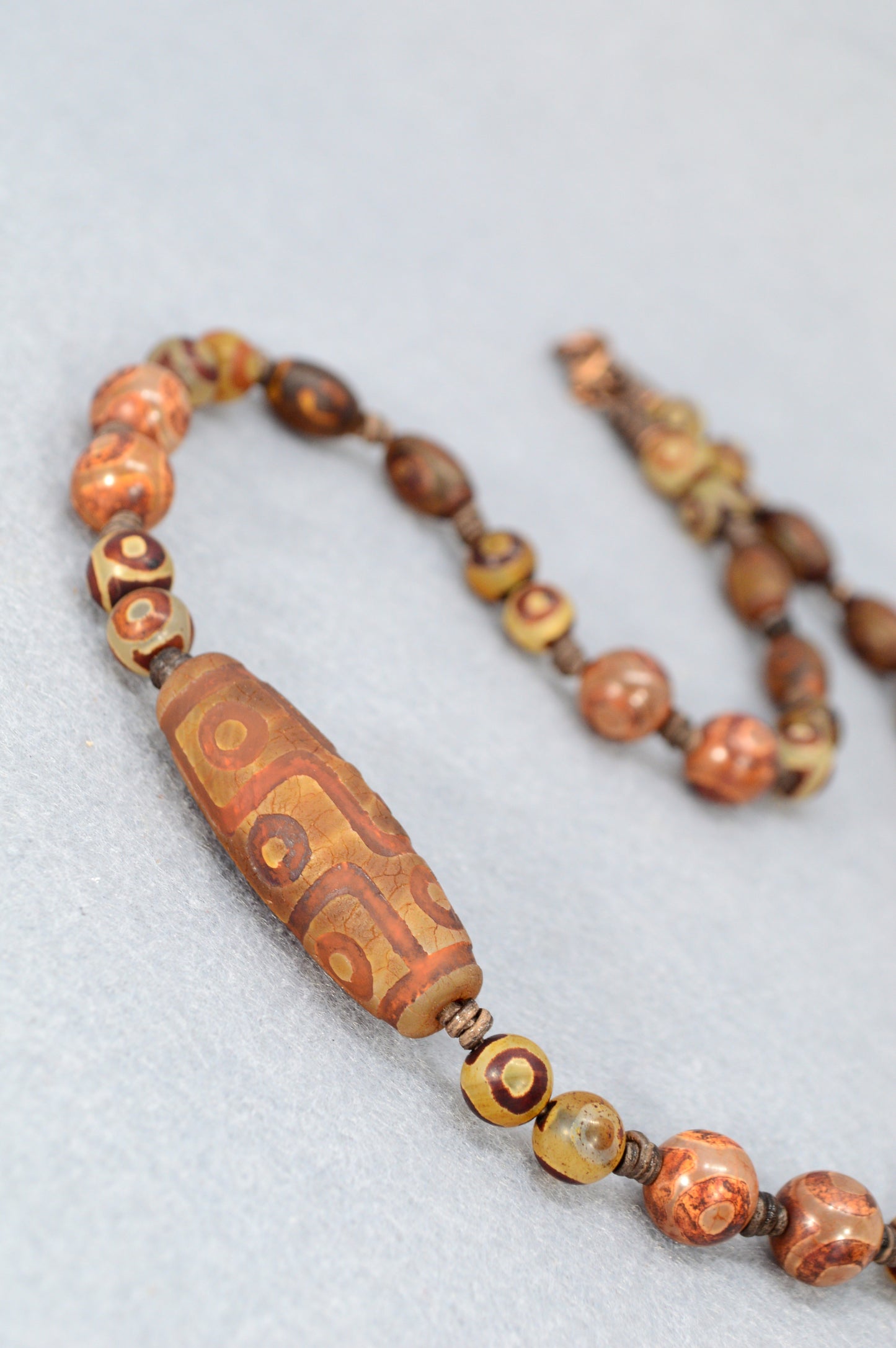 Collar unisex con cuenta tibetana Dzi – amuleto de protección de ágata, joyería espiritual boho

