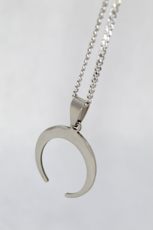 Stainless Steel Crescent Moon Necklace – Minimalist Lunar Pendant