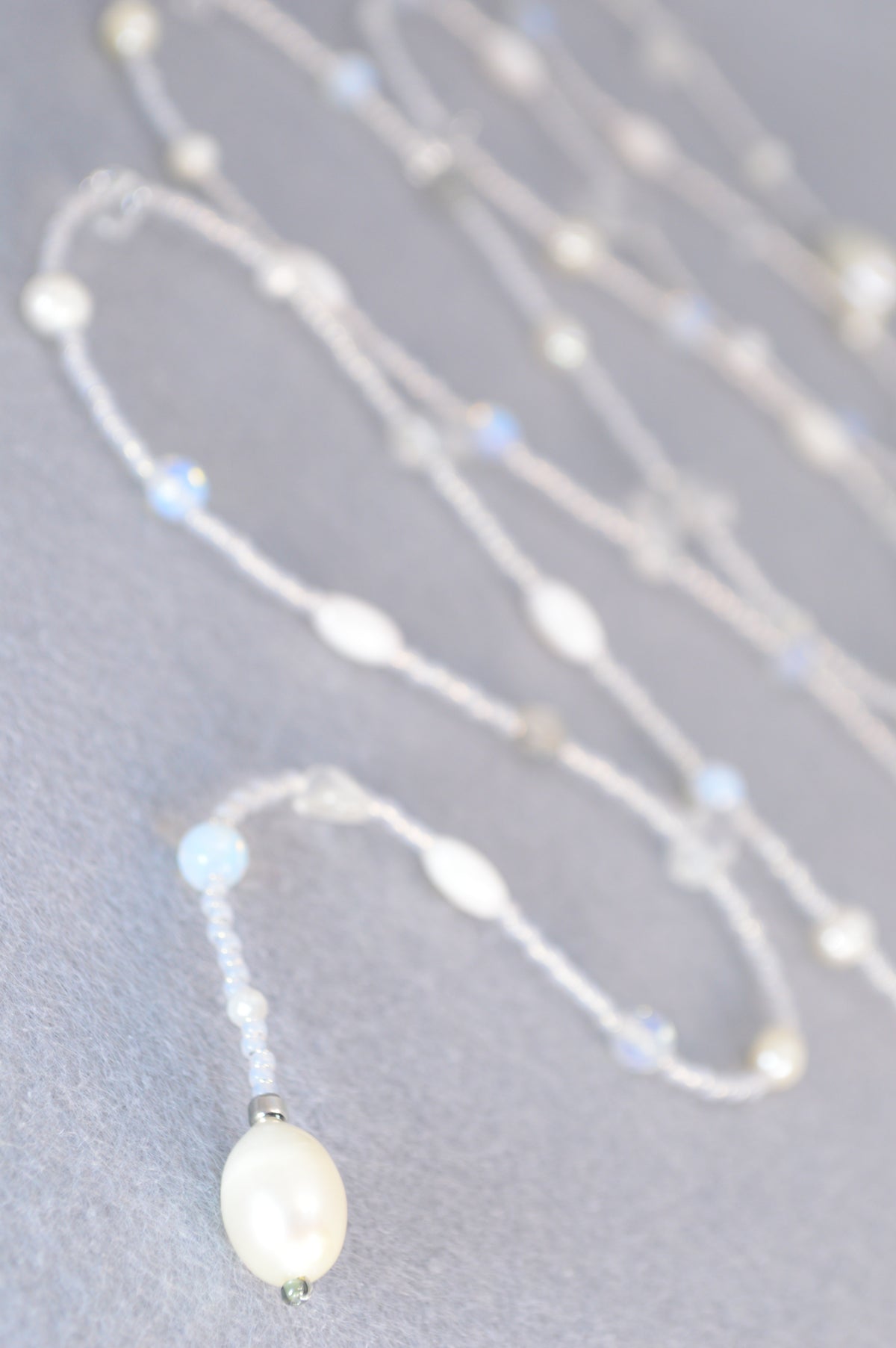Pearl White Mixed Bead Lariat Necklace