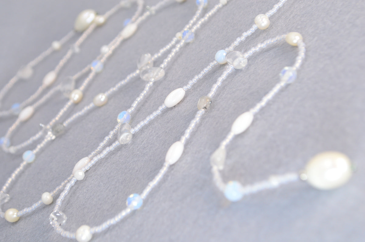 Pearl White Mixed Bead Lariat Necklace