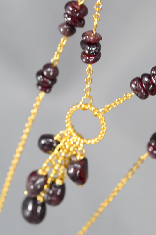 Granat-Goldketten-Statement-Halskette
