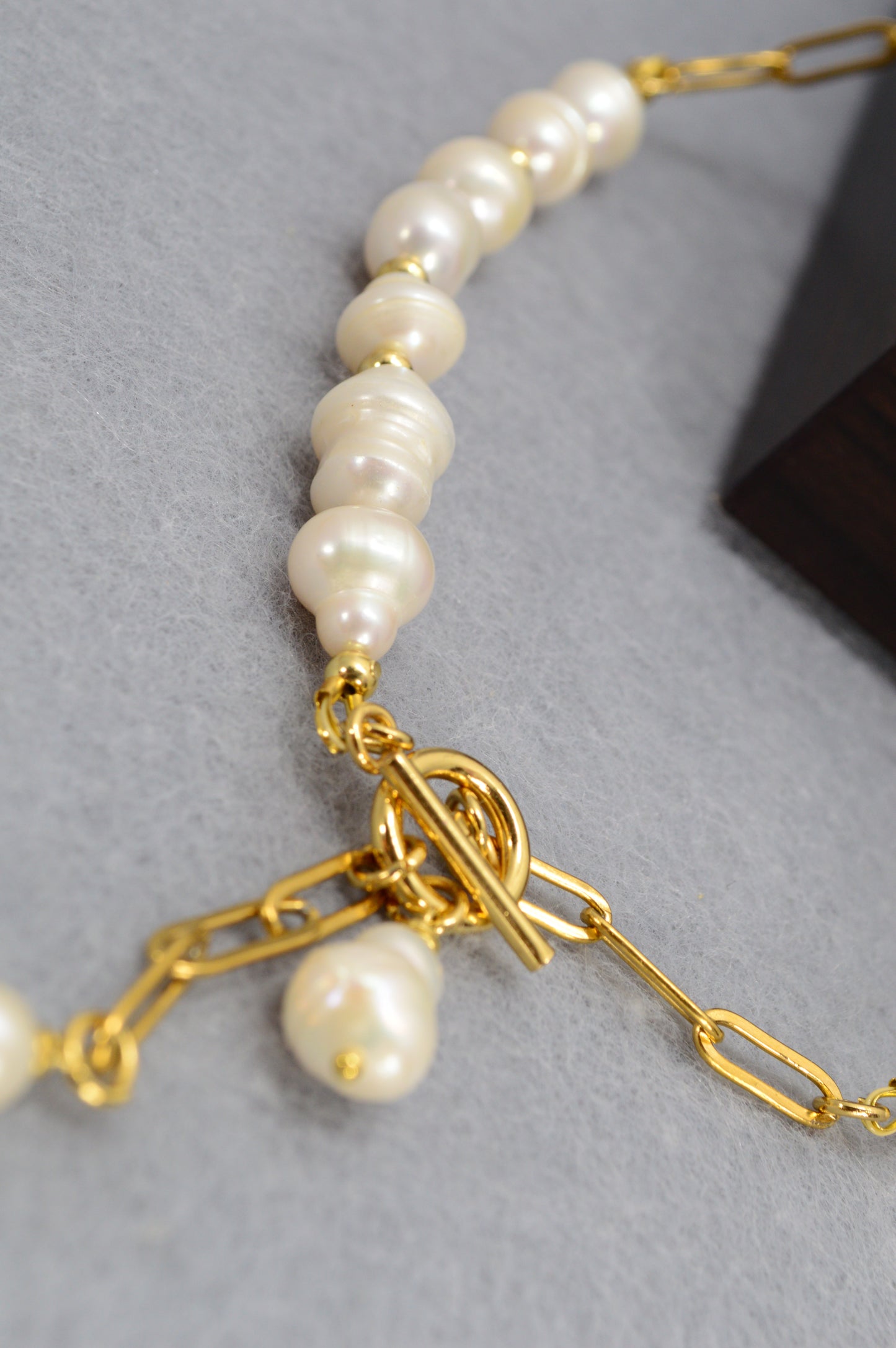 Gold Asymmetrical Pearl Necklace | Stainless Steel & Freshwater Pearls | Modern Baroque