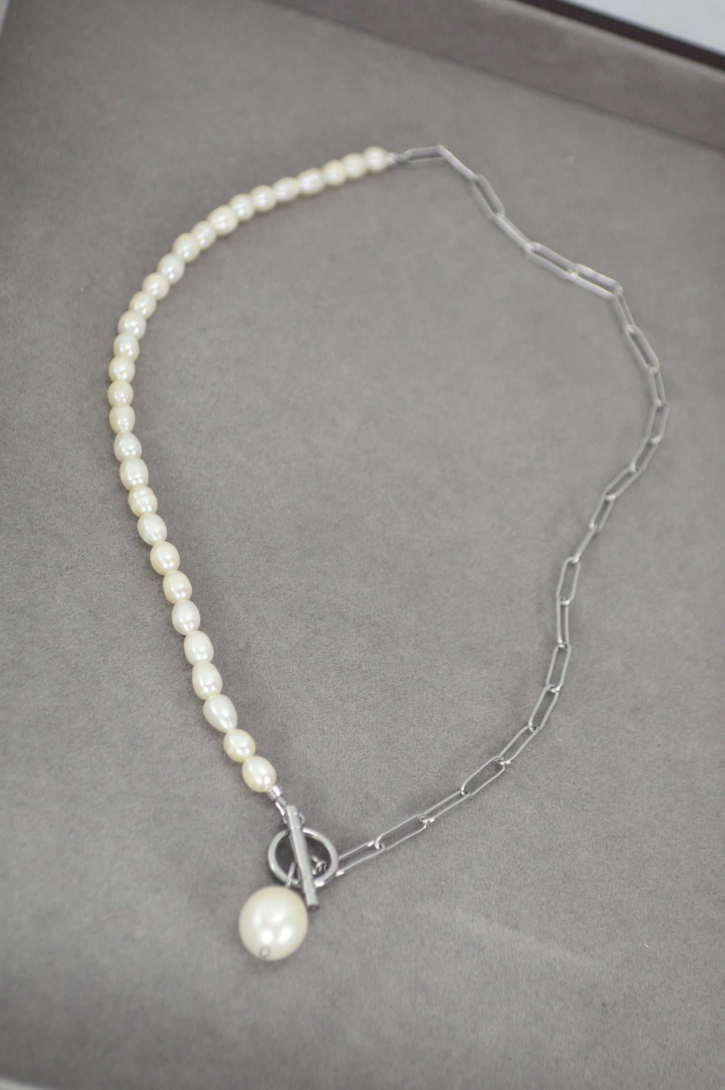 Collier Statement à Perles avec Fermoir Toggle en Acier Inoxydable