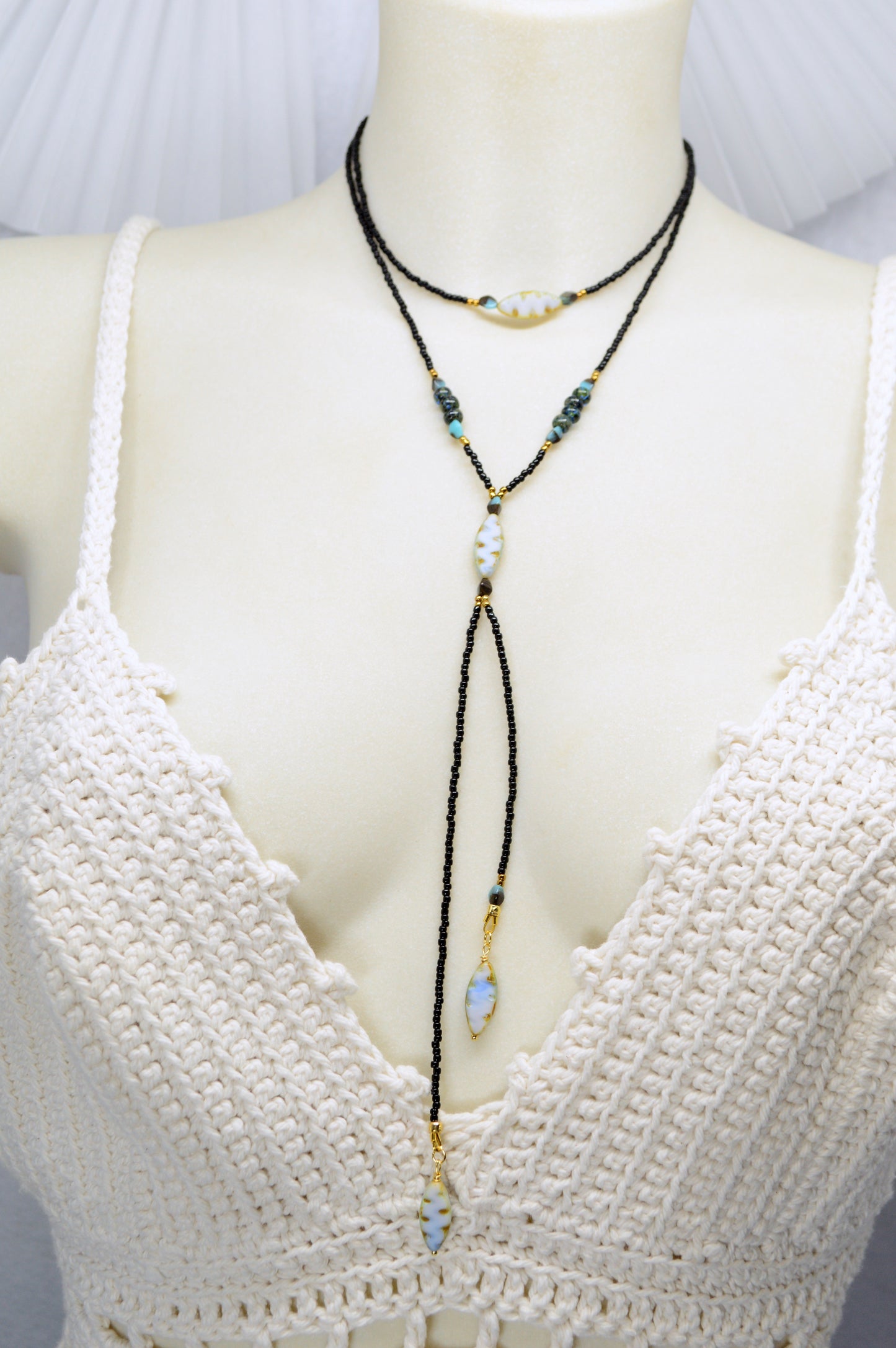 Collar lariat Wasabi Green – Collar tipo lazo de cuentas en tonos naturales
