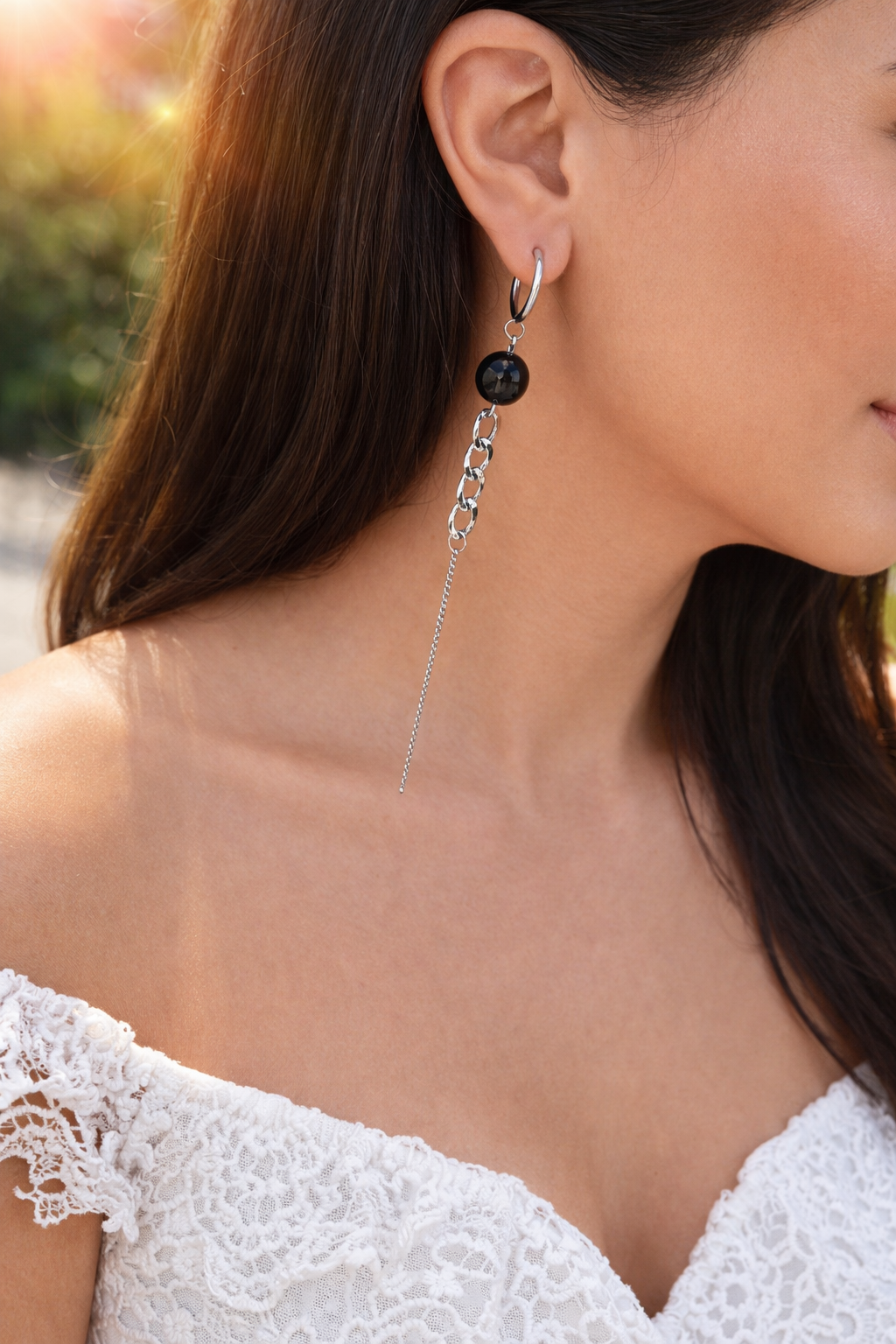 Boucles d’Oreilles Pendantes Longues en Onyx – 12 cm, Gemmes Noires et Chaîne Argentée | Bijou Statement Gothique, Soirée et Club
