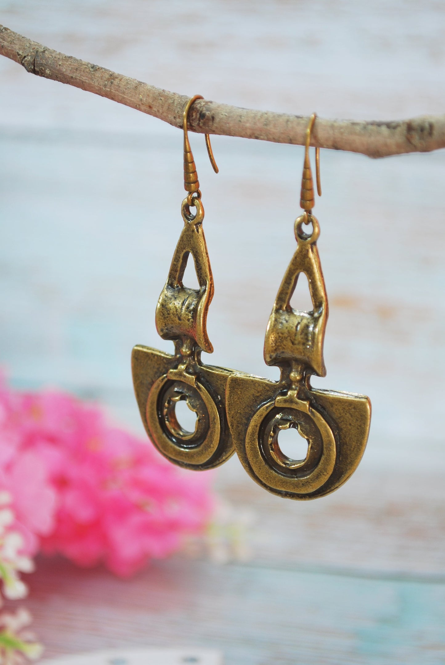 NEW *** Big Heavy Bronze Earrings, Attractive Large Earrings, Estibela Design, 7.5cm 3"