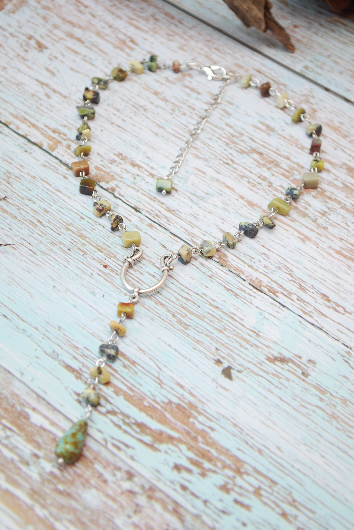 Gemstone Choker, Lariat necklace, serpentine stone irregular beaded choker, Summer Spring Outfit