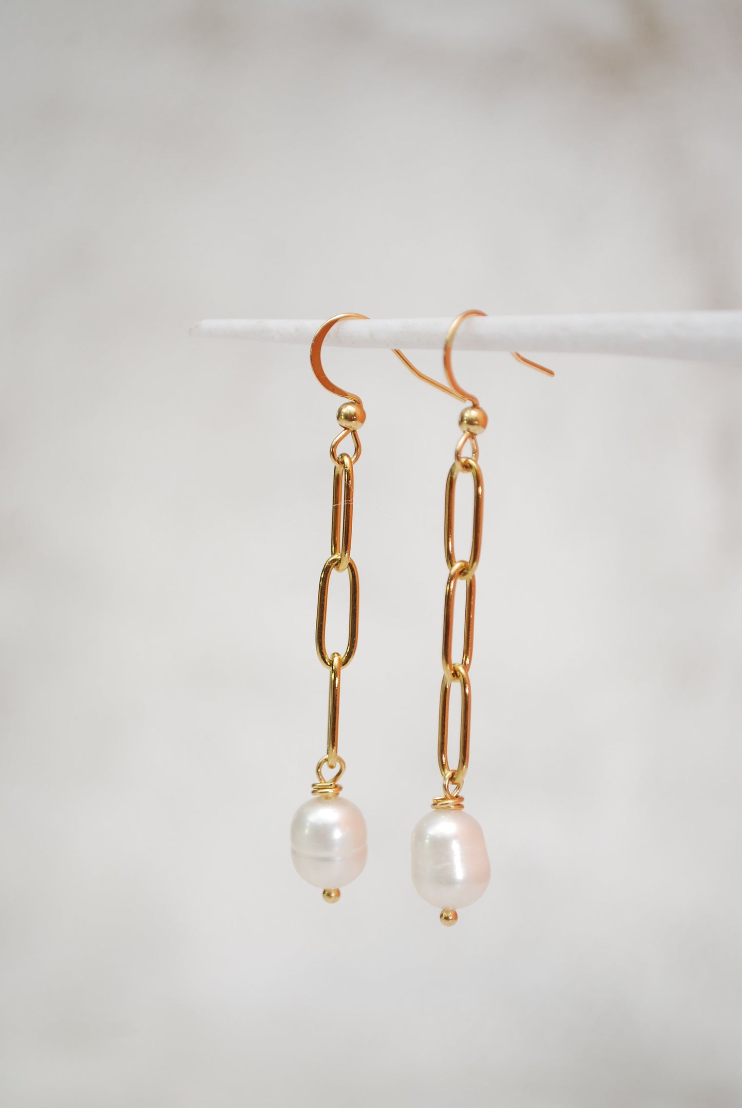 Gold Plated Chain Earrings with Freshwater Pearls for a Unique and Cool Look