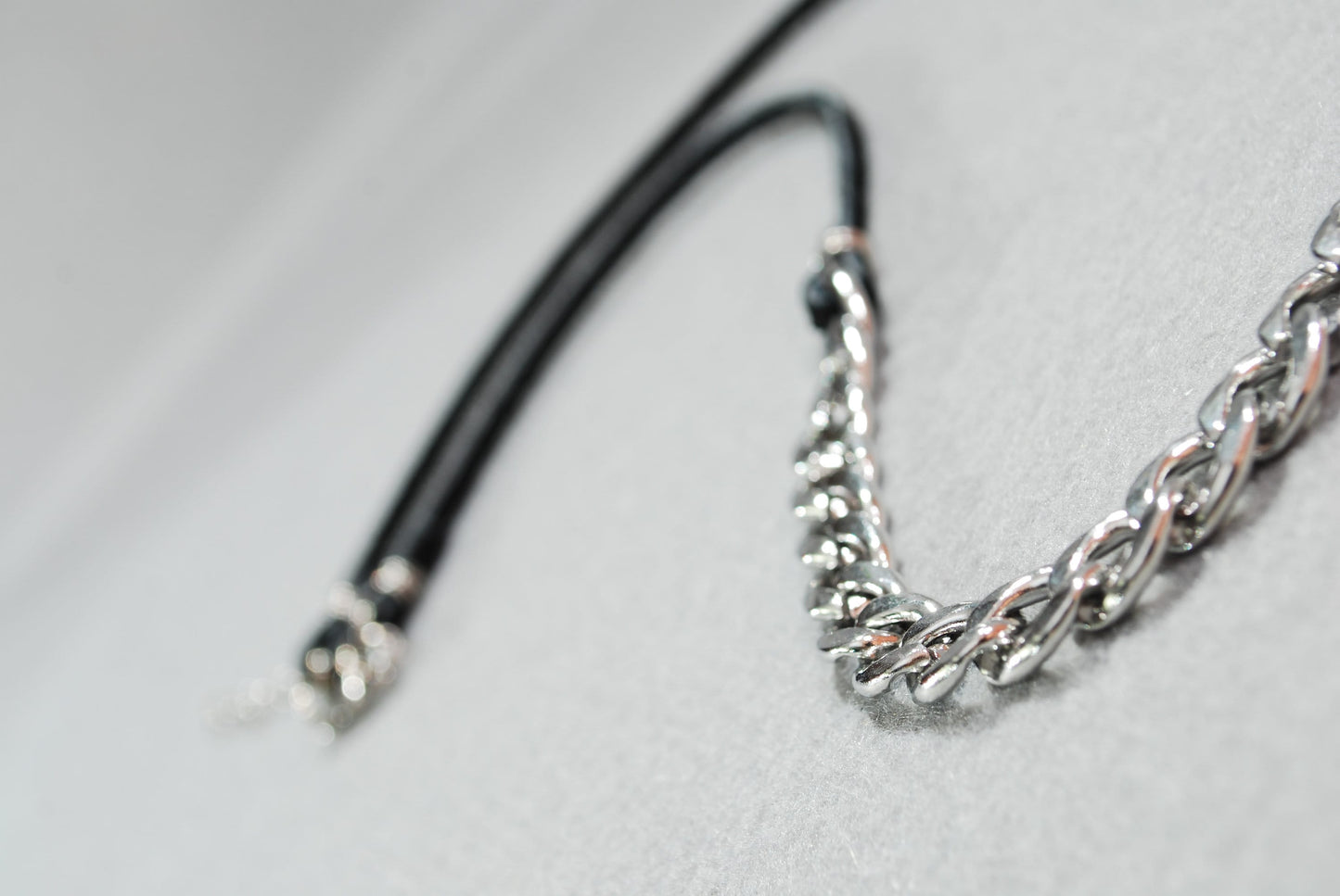 Chunky Chain & Black Leather Cord Necklace from Estibela. 53cm 21"