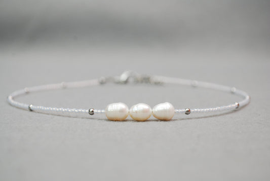 White seed beads choker, Freshwater pearl necklace, Stainless steel choker,  estibela design.