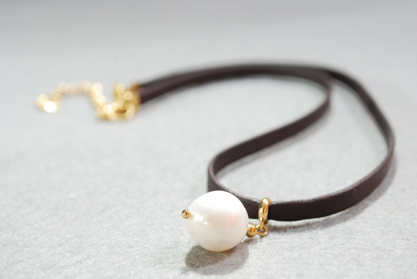 Chunky freshwater pearl pendant, thick leather cord necklace, single pearl choker.