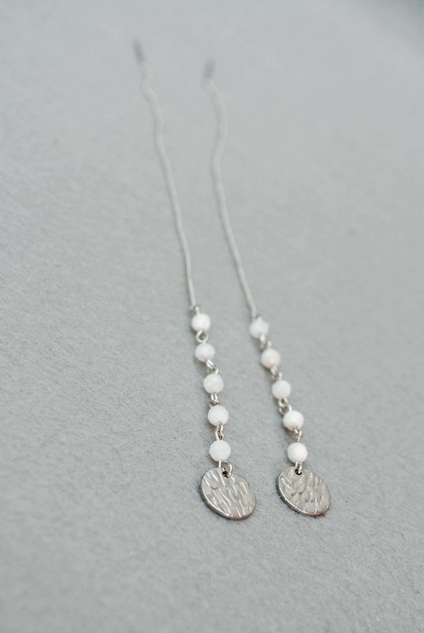 Long cascade threader earrings, Moonstone earrings for Cancer, Pisces, Libra, and Scorpio. Emotional healing, intuitive balance, 19cm - 7.5"