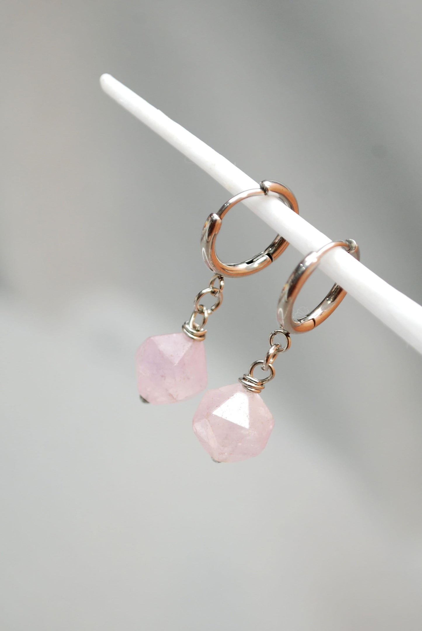 Elegant pink stone earrings, Handcrafted earrings with super seven stone, Elegant mimalist style, Estibela design, 5cm - 2"