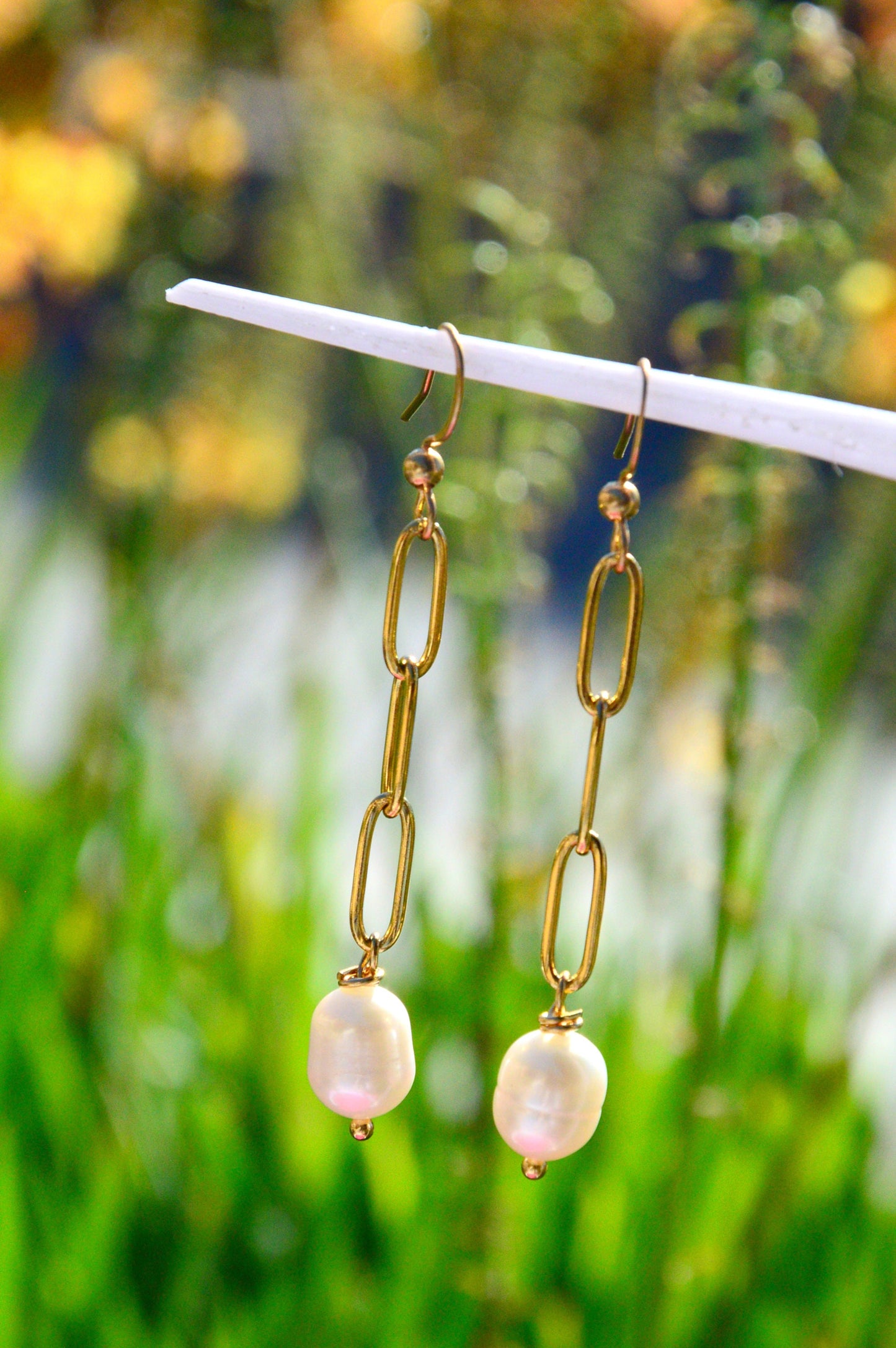 Gold Plated Chain Earrings with Freshwater Pearls for a Unique and Cool Look