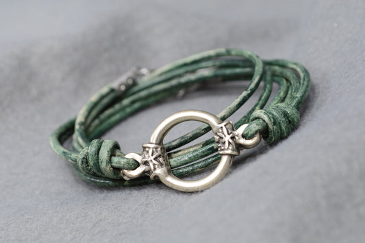 Adjustable Vintage-Style Leather Bracelet with Distressed Green and Gray Strands and Boho Silver Ring