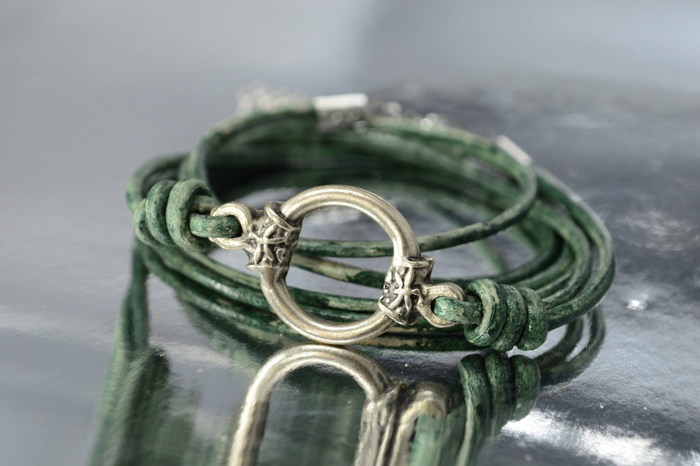 Vintage Style Natural Leather Bracelet in Green and Gray by Estibela Design - Boho, Retro.