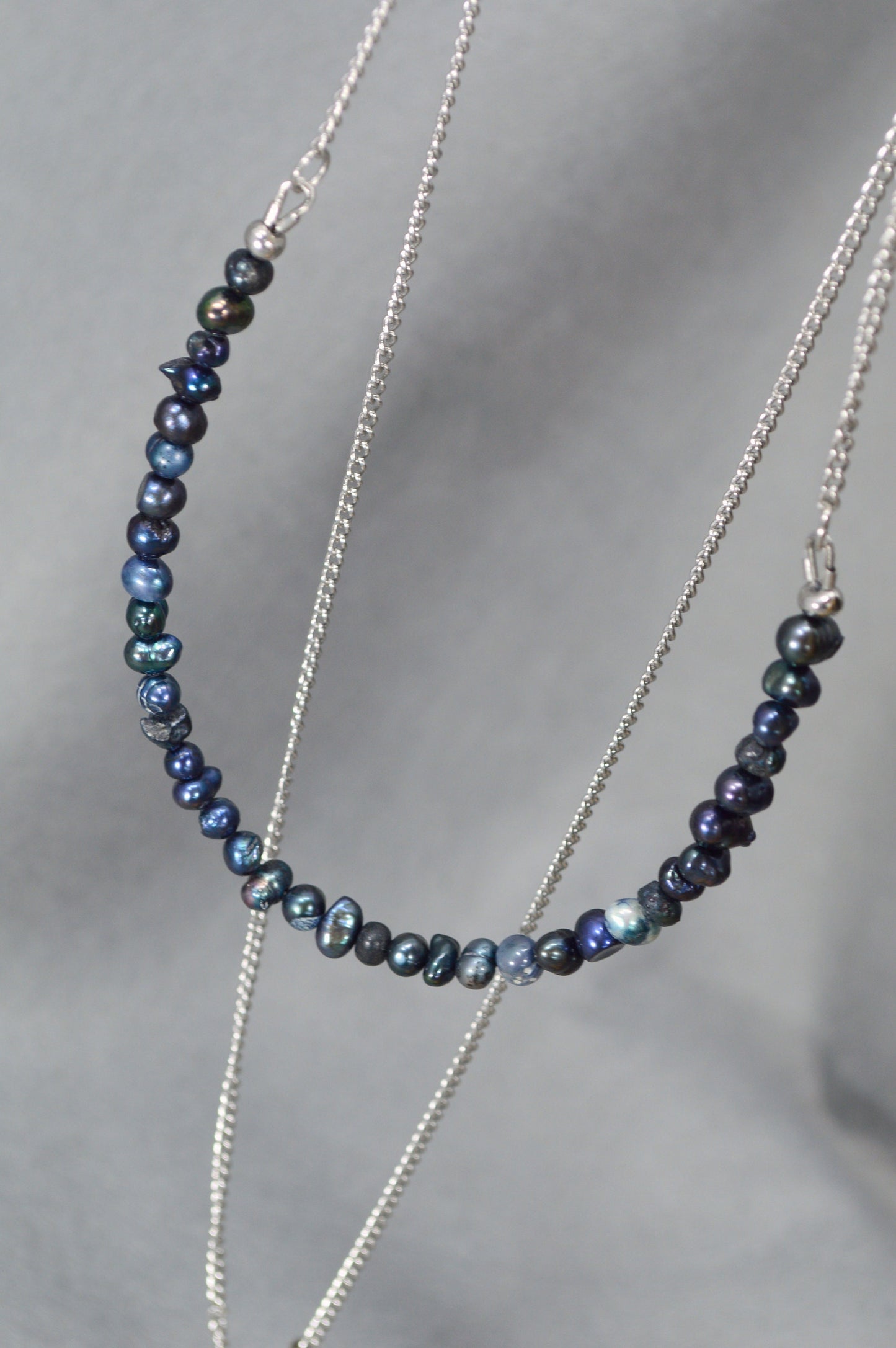 Dark Pearl Delight: Stainless Steel Necklace and Earring Set