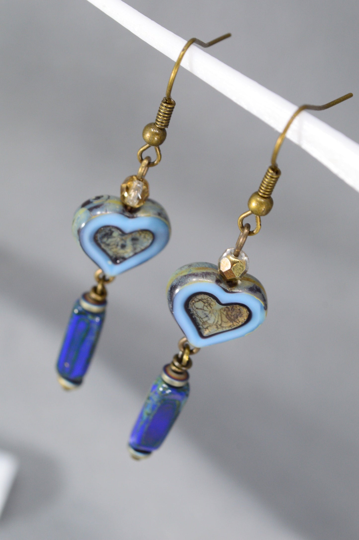 Vintage-Style Elegant Bronze Heart Earrings. 6.5cm - 2.5"