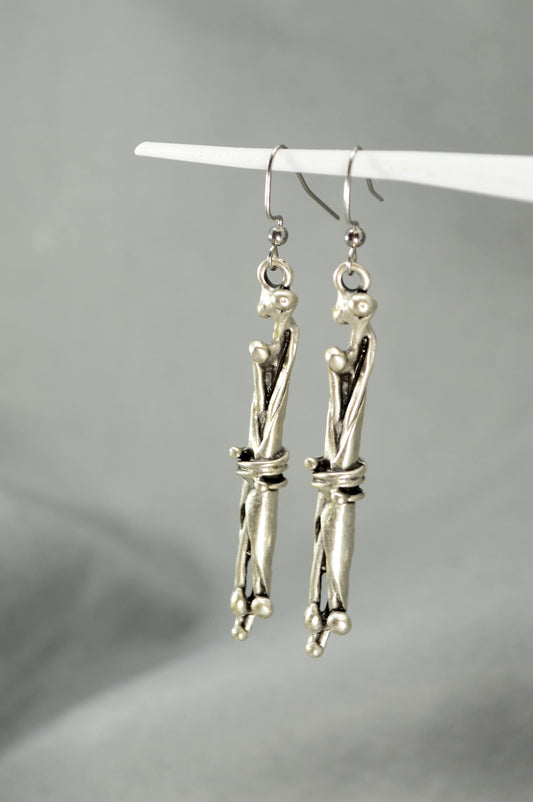 Unique Earrings with Avant-Garde Design: A Blend of Elegance, Boho, and Tribal Styles. 7cm - 2.8"