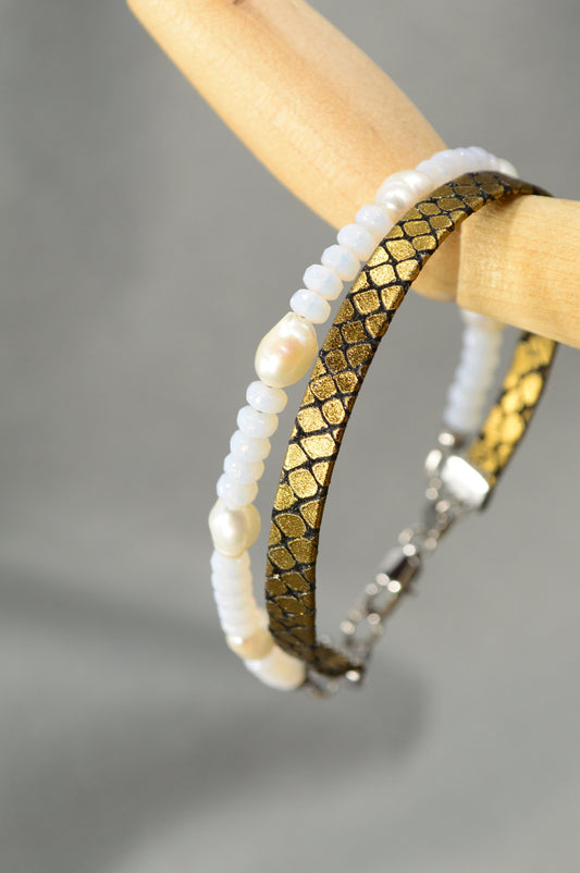 Leather Cord and Snake Skin Effect, Golden Sheen, Stone Beads, Freshwater Pearls, Elegant, Unique, Luxury Gift Accessory. Estibela design.