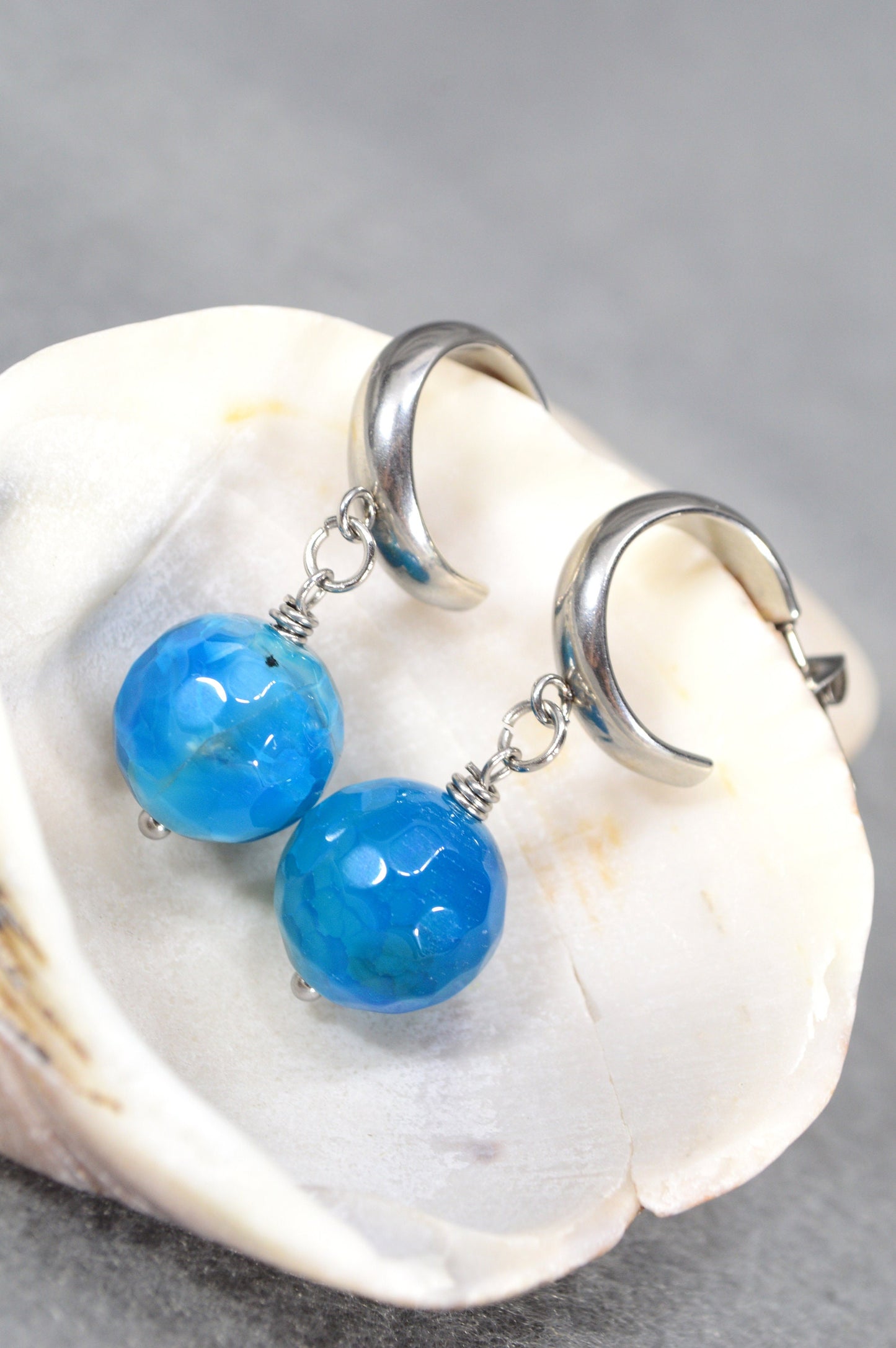 Blue Agate Earrings with Durable Stainless Steel Hooks – Perfect for Bohemian, Ethnic, and Minimalist Styles. 3.5 cm (1.38 inches).