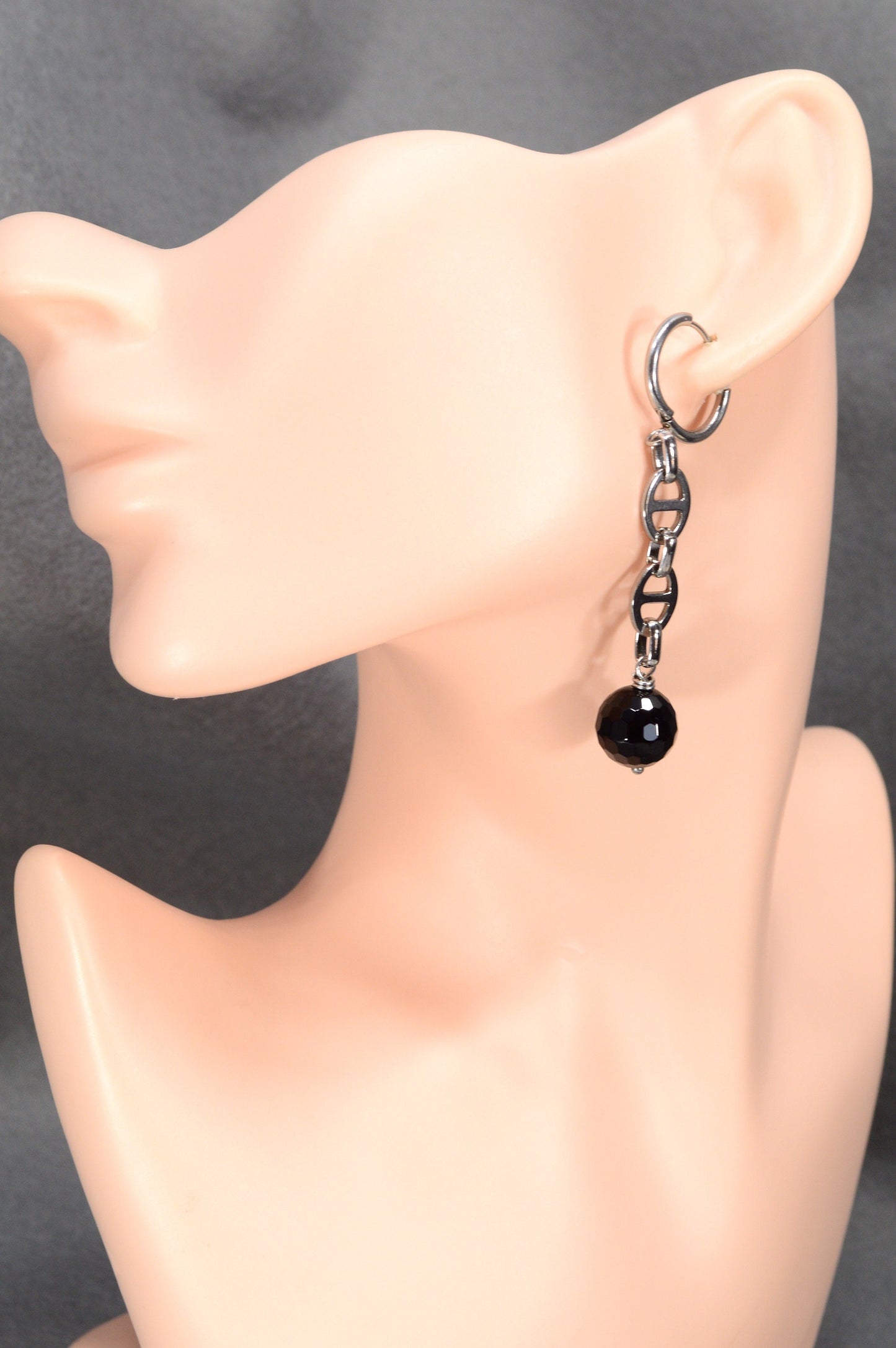 Black onyx earrings with unique Pig Snout Oval Chain Link. Stainless steel earrings. 6cm - 2.2"