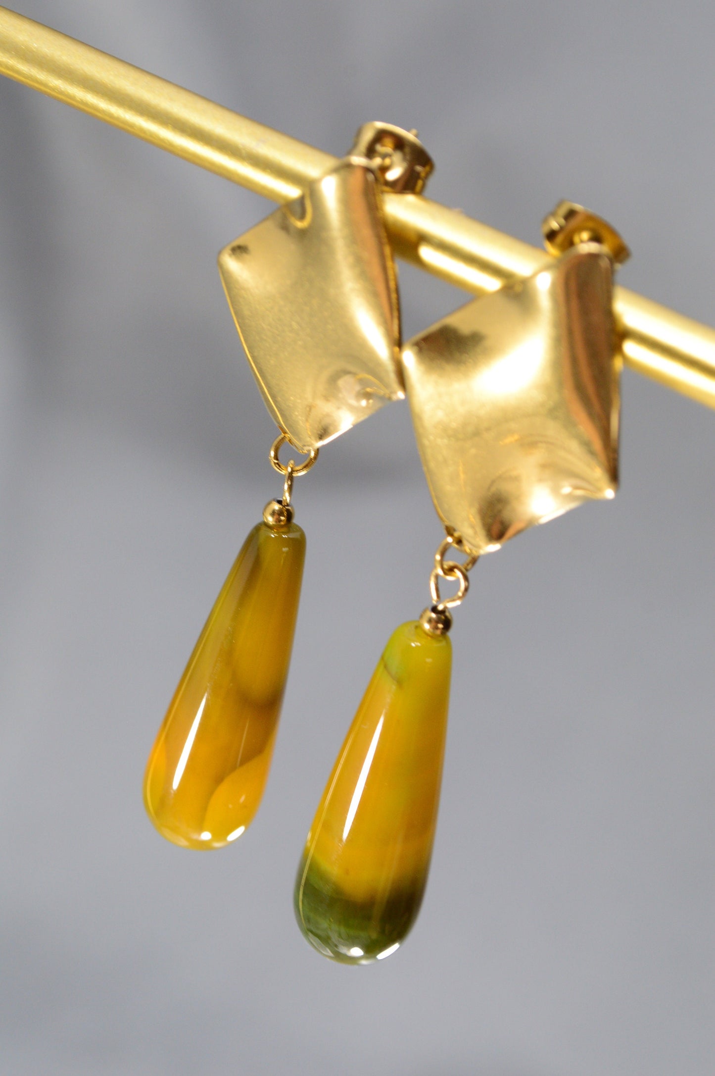 Irregular Geometric Stud Earrings with Yellow-Green Agate Teardrop Bead – Unique Artisanal Jewelry, Modern, Bohemian,  6.5cm - 2.5"