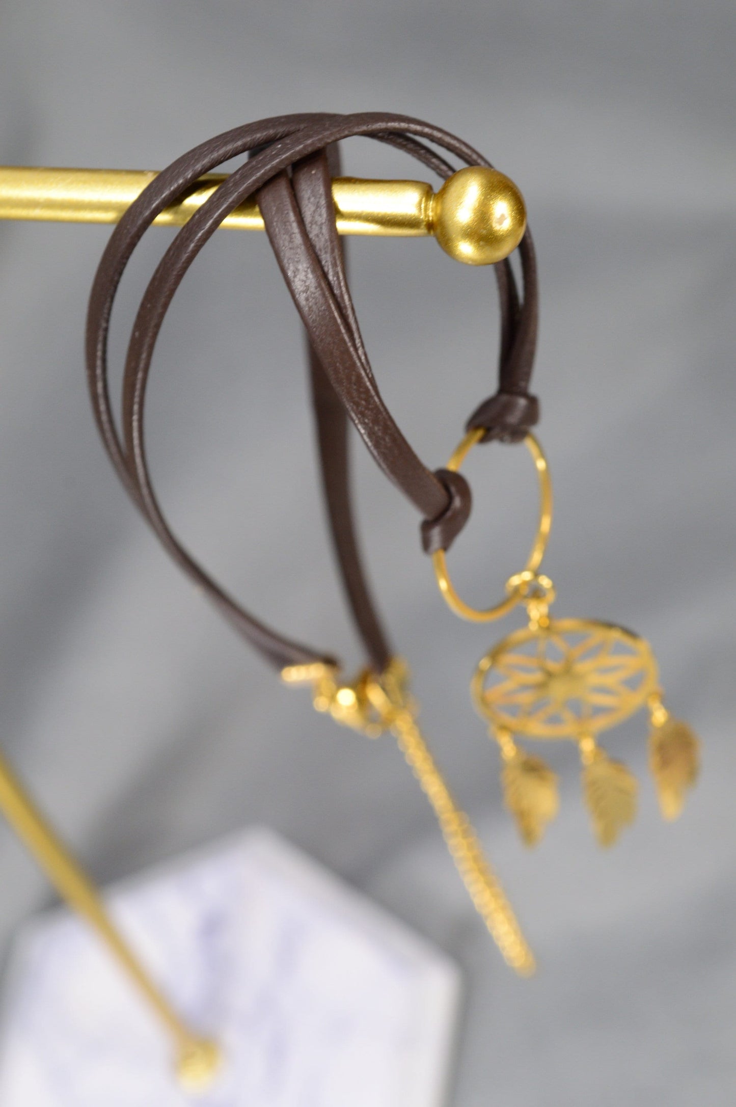 Boho Chic Dream Catcher Choker, Elegant Brown Leather Choker with Pendant, Sophisticated Bohemian Leather Choker, Estibela design.