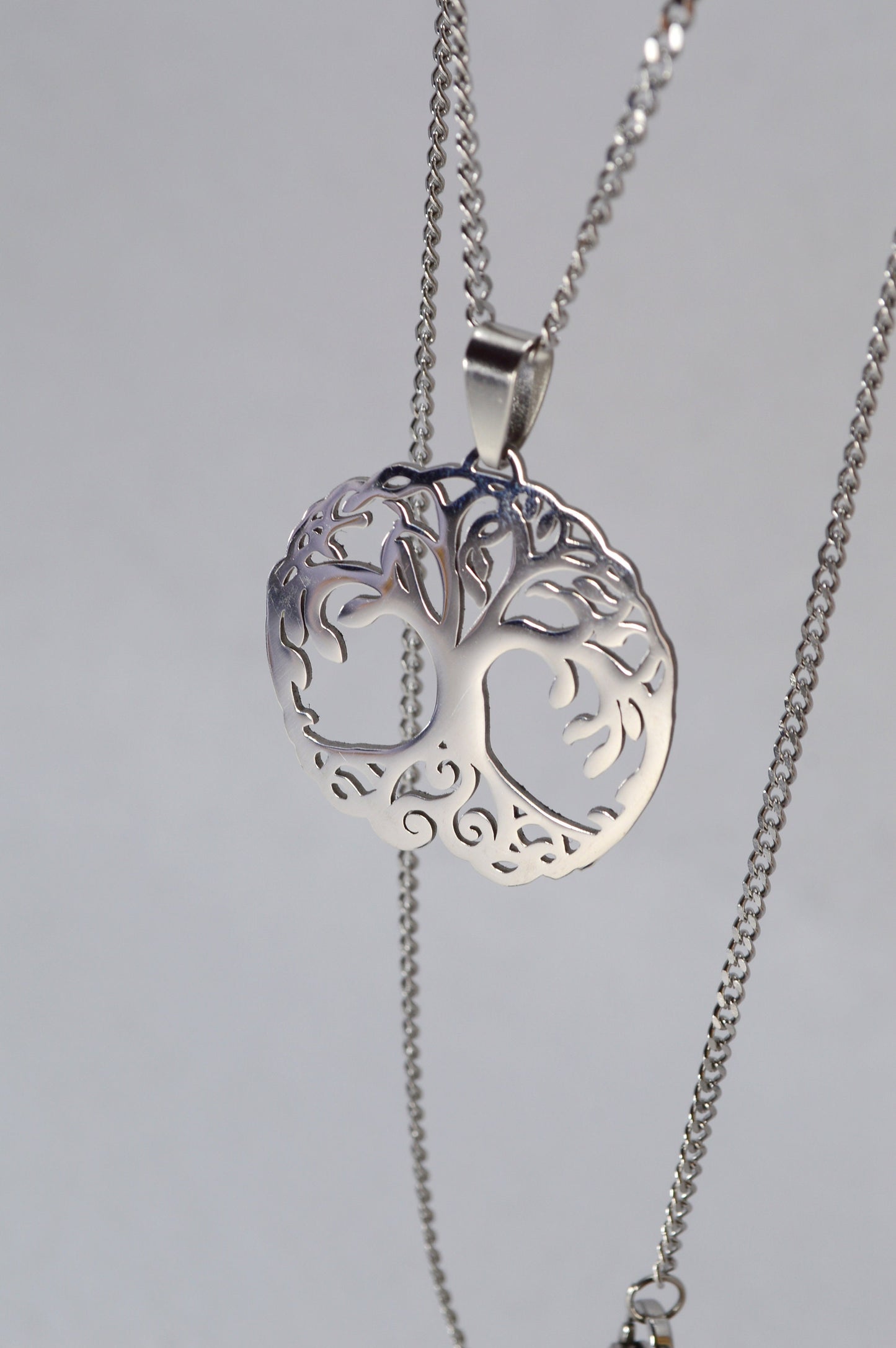 NEW *** Tree of Life Pendant Necklace in Stainless Steel, Customizable Length,  Meaningful Spiritual Jewelry Gift. 33mm - 1.3"