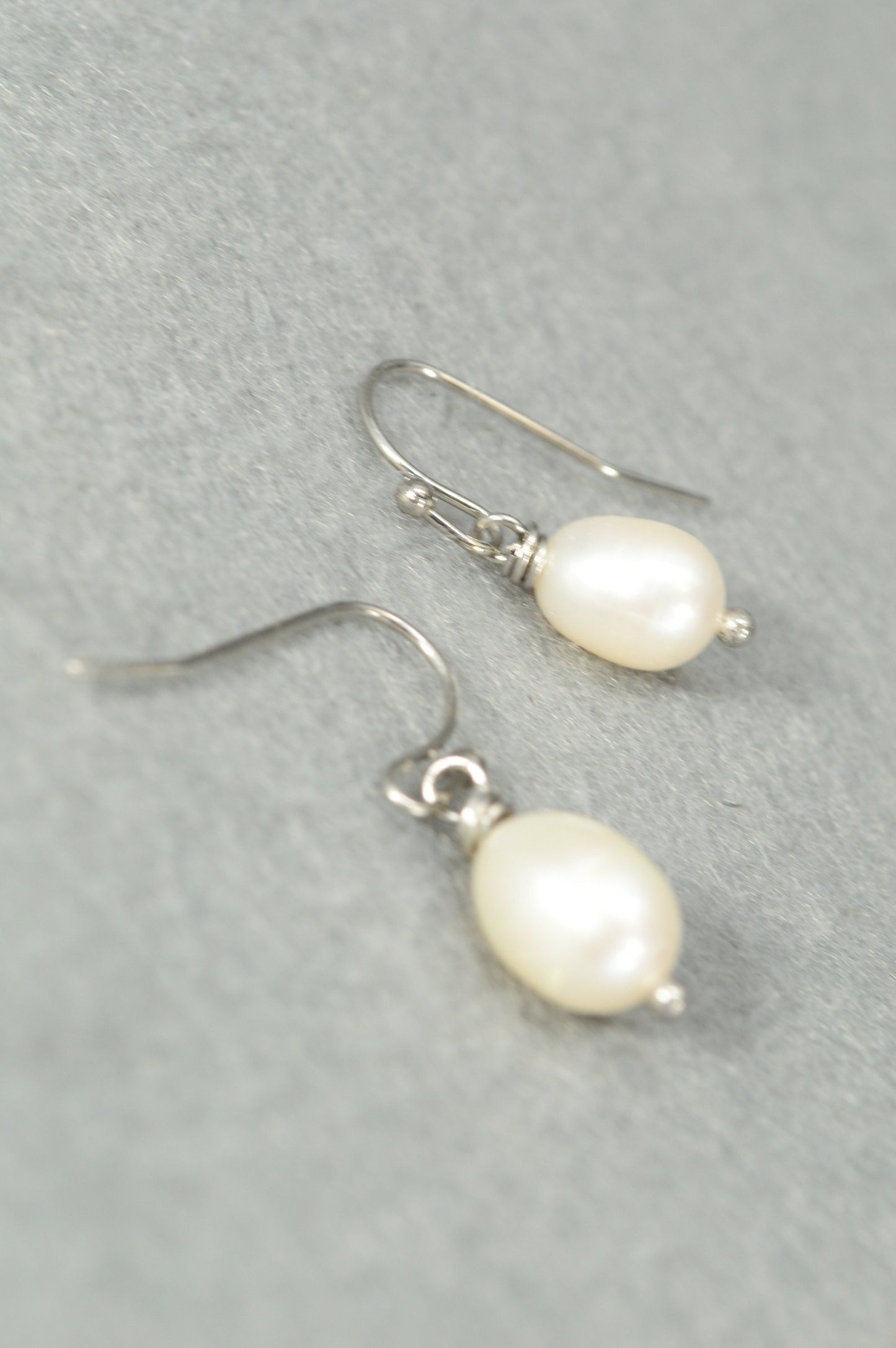 Classy Stainless Steel earrings with Freshwater Teardrop Bead, Chic and dainty earrings for a classy touch, 3cm 1.1"