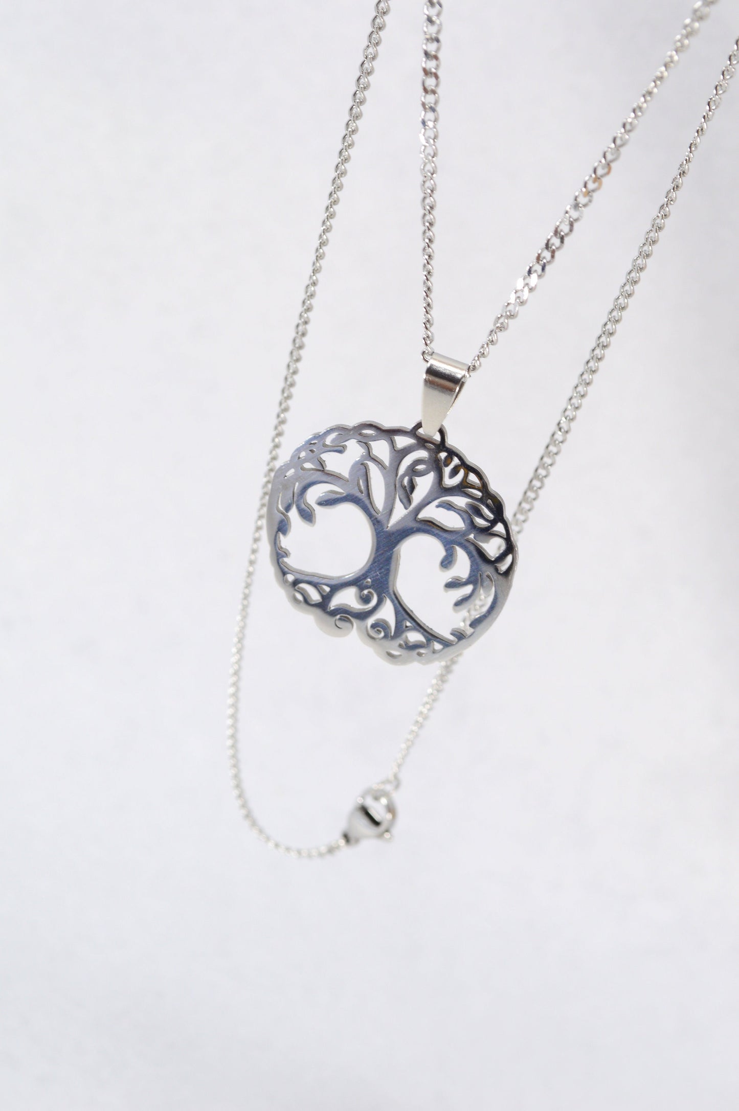 NEW *** Tree of Life Pendant Necklace in Stainless Steel, Customizable Length,  Meaningful Spiritual Jewelry Gift. 33mm - 1.3"