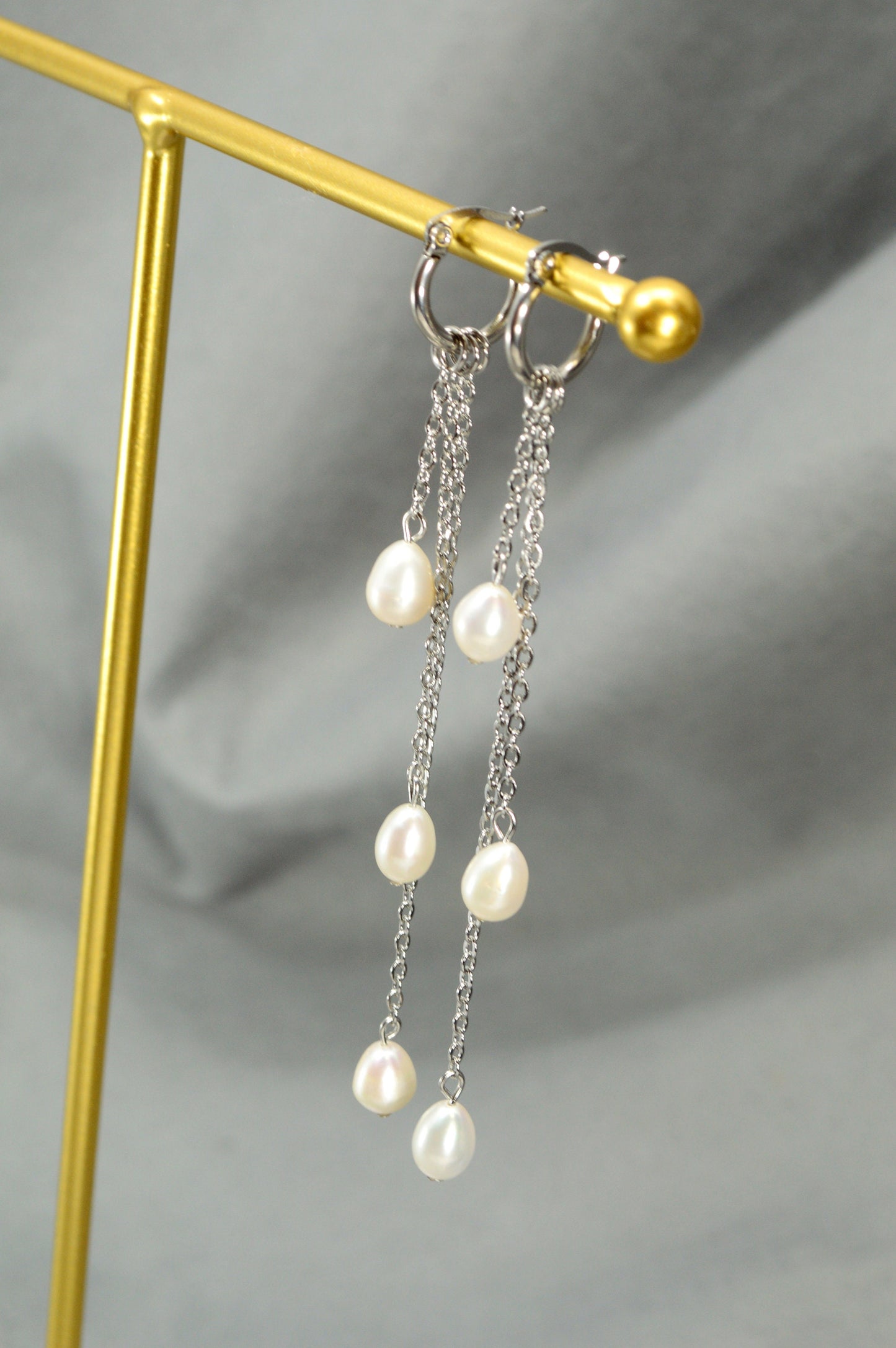 NEW *** Long Ivory Freshwater Pearl & Stainless Steel Earrings, Boho Wedding Jewelry, Estibela Design, 10 cm - 4". , Elegant Cascade Style.