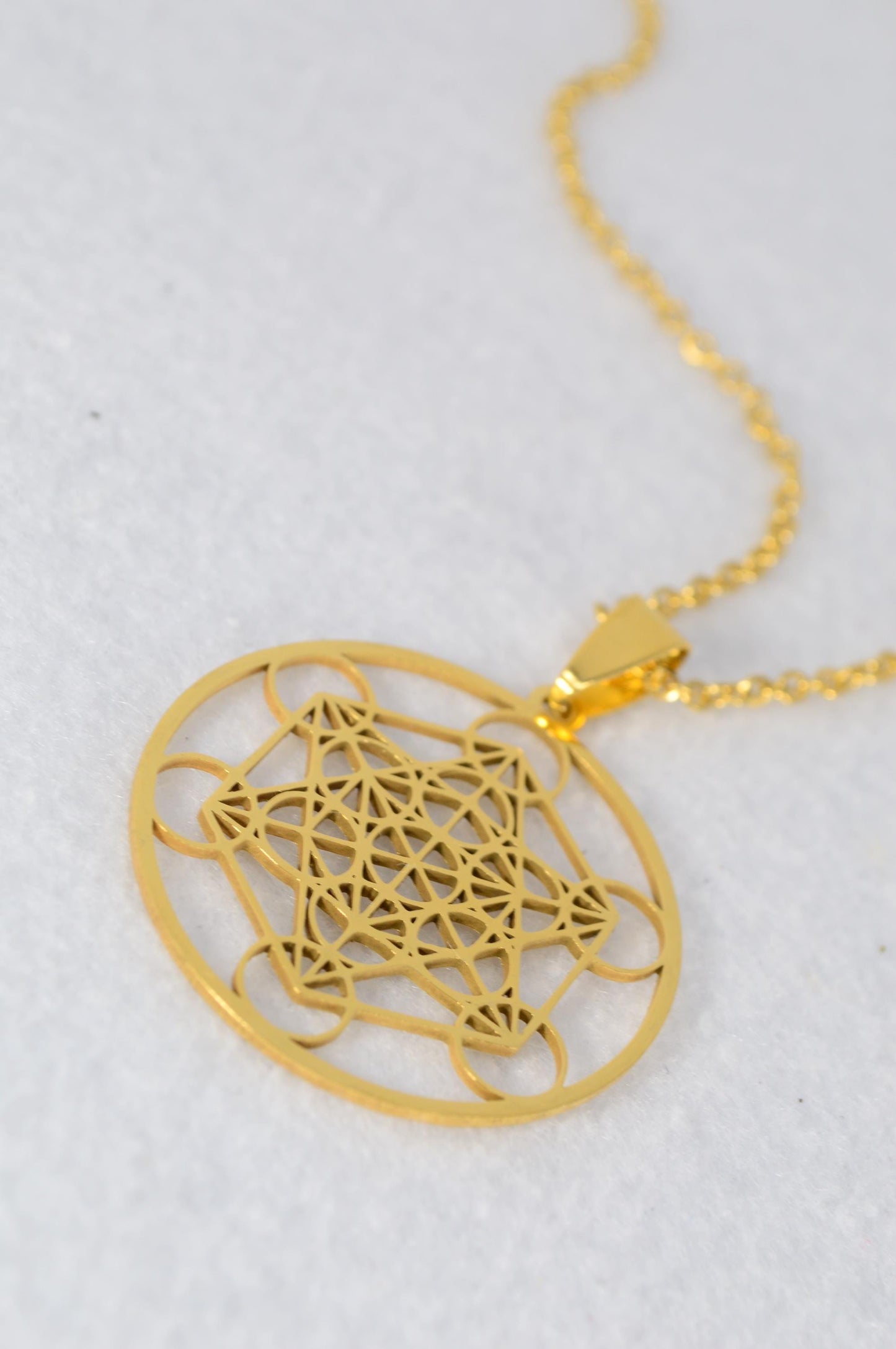 NEW *** Gold Stainless Steel Sacred Geometry Pendant Necklace, Metatron’s Cube Design, Estibela, Gift for Yoga and Meditation Lovers. 3.2cm