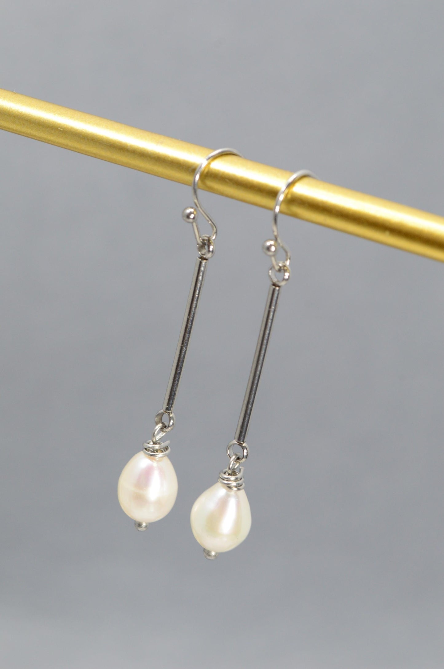 NEW *** Minimalist Stainless Steel Dangle Stick Earrings with Freshwater Pearls, Jewelry by Estibela, Perfect Gift for Her. 5cm - 2"