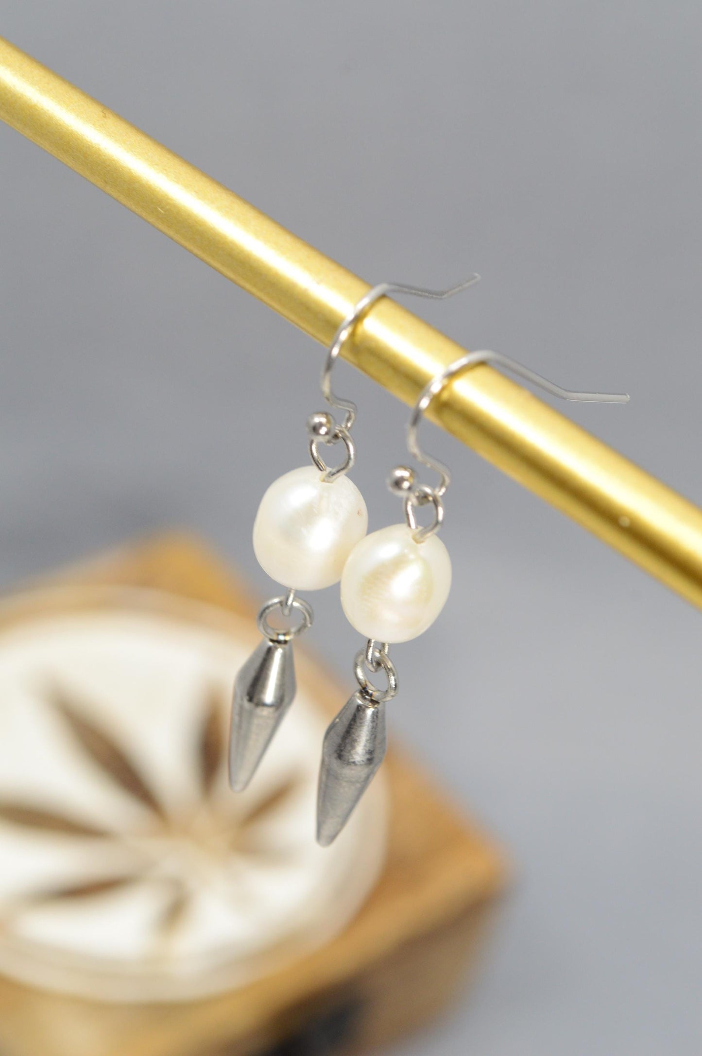 NEW *** Edgy Stainless Steel Dangle Earrings with Freshwater Pearls and Spike Charm, Minimalist Jewelry by Estibela, Bold Style, 4cm - 1.5"