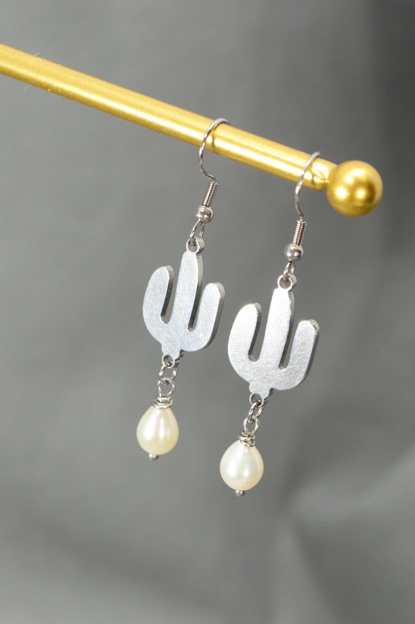 NEW *** Cactus Earrings with Freshwater Pearl Drops, Symbolic Desert-Inspired Jewelry by Estibela, Boho and Minimalist Styles , 4cm - 1.5"